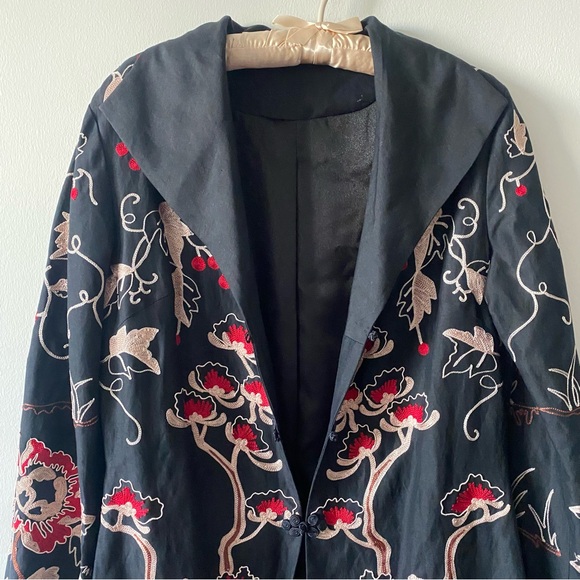 Vintage SUE WONG Floral Print Embroidered Appliqué Asian Inspired Trench Coat - Picture 7 of 16
